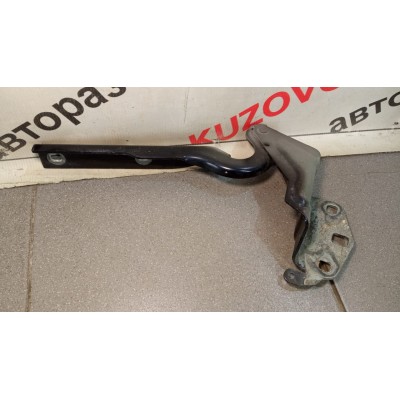 Петля капота левая VW PASSAT CC (2008>) 3C8823301A