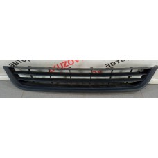 Решетка в бампер центральная VW PASSAT CC (2008>) 3C8853677