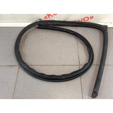 Уплотнитель двери левый Ford C-MAX 2003-2010