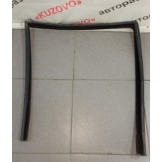 Уплотнитель стекла двери задней правой BMW X5 E53 2000-2007 51337046947