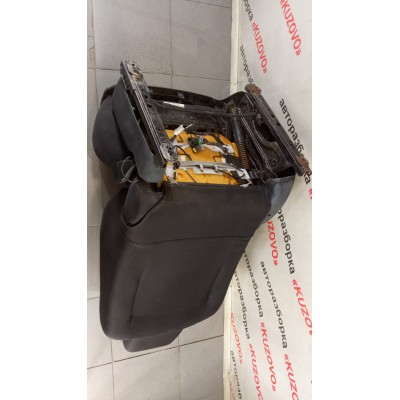 Сиденье переднее левое Renault Megane II 2003-2009
