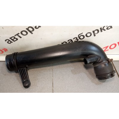 Патрубок интеркулера VW Passat [B6] 2005-2010 VW Passat [B7] 2011-2015 VW Passat CC 2008-2017 1K0129654AP