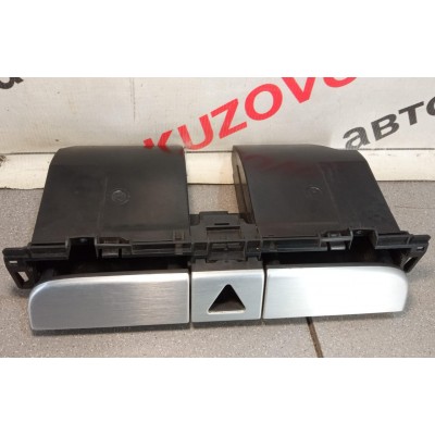 Бардачок В ТОРПЕДО ЦЕНТРАЛЬНЫЙ VW Passat [B6] 2005-2010 VW Passat CC 2008-2017 3C0858407
