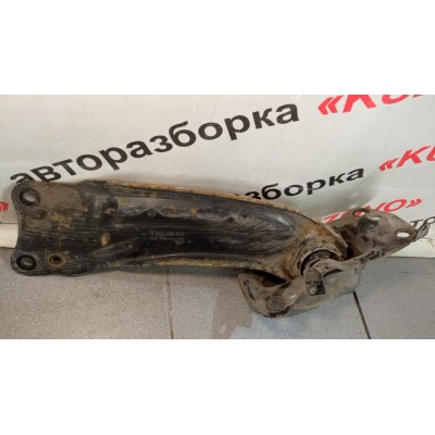 Рычаг задний продольный правый VW Passat CC 2008-2017 3C0505226A 3C0505226B
