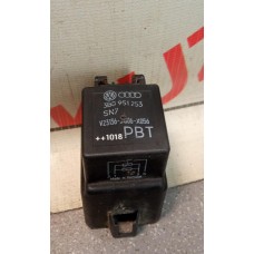 Реле ОБОГРЕВА ЛОБОВОГО СТЕКЛА VW Passat [B6] 2005-2010 VW Passat CC 2008-2017 3B0951253