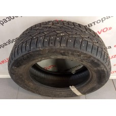 Резина Nokian hakkapeliitta 7 SUV R16 215/65 остаток 6мм 3шт