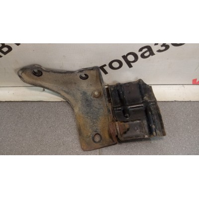 Кронштейн катализатора KMETA 1.6 VAZ Lada 2110 2111 2112