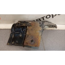 Кронштейн катализатора KMETA 1.6 VAZ Lada 2110 2111 2112