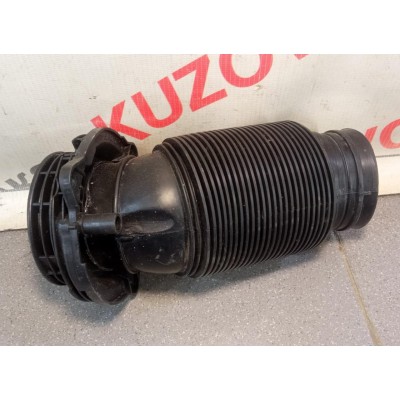 Патрубок воздушного фильтра VW PASSAT [B6] (2005>) 1K0129684AN
