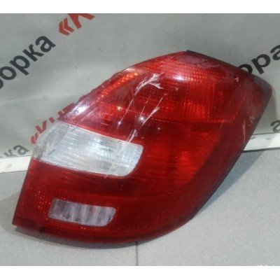 Фонарь задний правый SKODA FABIA (2007-2015)  5J6945096