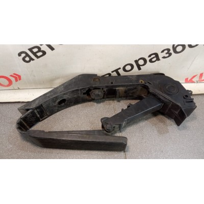 Педаль газа Mercedes Benz E-Class (W211) 2002-2009 АКПП ЭЛЕКТР  2033010001