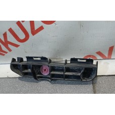 Направляющая заднего бампера правая TOYOTA RAV 4 (2013>) 52562-42020