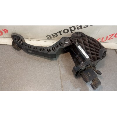 Педаль сцепления SKODA OCTAVIA (A5 1Z-) (2004>) 1K1721059ER
