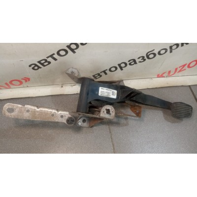 Педаль сцепления FORD FOCUS II (2008-2011) 8N517B633CB