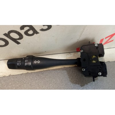 Переключатель поворотов подрулевой NISSAN ALMERA N16 (2000-2006) NP300 Patrol (Y61) Nissan Terrano /Pathfinder (R50) 1996-2004 25540-3L101 255403L101