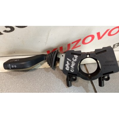 Переключатель поворотов подрулевой Opel Omega B 1994-2003 Opel Vectra B 1999-2002 90221174
