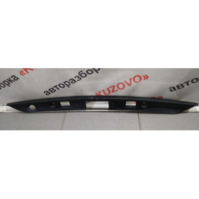 Накладка крышки багажника MERCEDES BENZ W204 (2007>) A2047400693