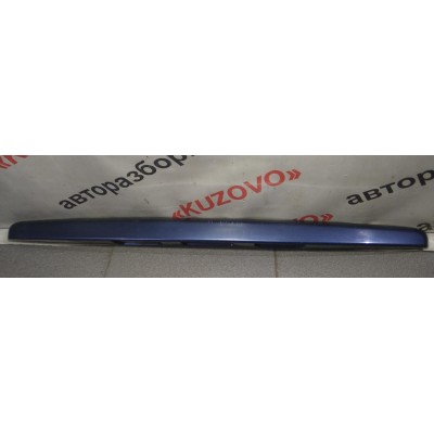 Молдинг крышки багажника Ford Focus II 2005-2008  6M51F43404A