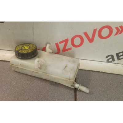 Бачок главного тормозного цилиндра Citroen C4 2004-2011 Citroen C4 II 2011-2022 Peugeot 307 2001-2008 Peugeot 308 I 2007-2015 9680931580 463588
