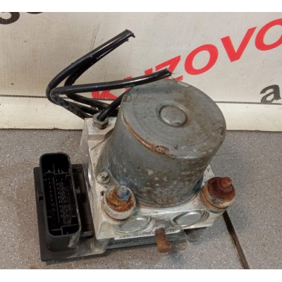 Блок ABS  Citroen C4 II 2011-2022 96757996880
