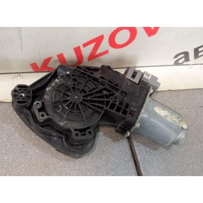 Моторчик стеклоподъемника передний правый Citroen C4 II 2011-2022 9802531780