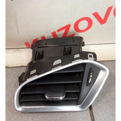 Дефлектор воздушный В ТОРПЕДО ЛЕВЫЙ Citroen C4 II 2011-2022 8247S2 9676609777