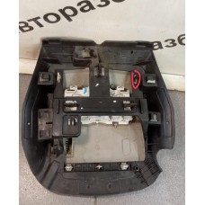 Плафон салонный ПЕРЕДНИЙ С НАКЛАДКОЙ Citroen C4 II 2011-2022 96771413DS