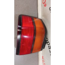 Фонарь задний наружный левый VW PASSAT B3 (88-93) 357945111