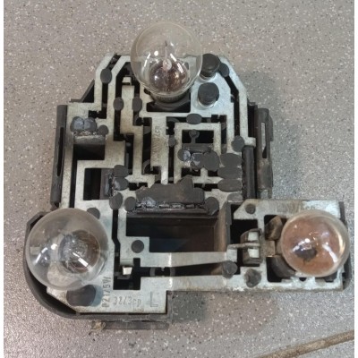 Плата заднего фонаря левого VW PASSAT B3 (88-93) 357945257