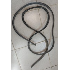 Уплотнитель лобового стекла  Kia Spectra 2001-2011