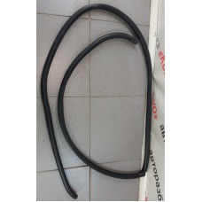 Уплотнитель двери ЗАДНЕЙ ЛЕВОЙ ПРОЁМА Kia Spectra 2001-2011 0K2A173770A Уплотнитель двери ЗАДНЕЙ ЛЕВОЙ ПРОЁМА Kia Spectra 2001-2011 0K2A173770A