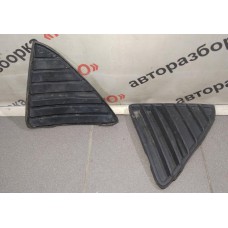 Решетка в бампер правая FORD FOCUS III (2011>) BM5117K946AC