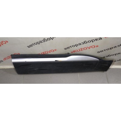 Накладка двери передний правый Chery Tiggo 4 609000758AA
