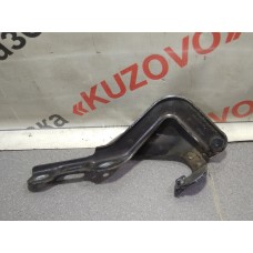 Петля капота левая VAZ LADA VESTA (2015>) 8450008287