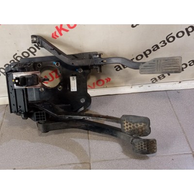 Блок педалей Chevrolet Spark 2005-2010 96457246