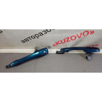 Ручка двери передней наружная правая Mazda Mazda 3 (BK) 2002-2009 D35058410F
